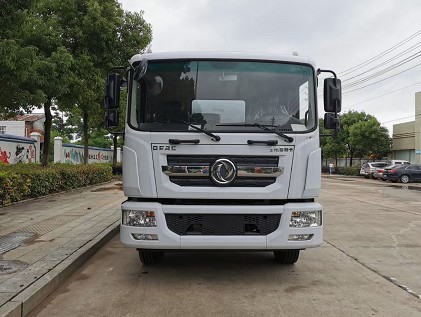 國六東風(fēng)多利卡D9普通液體運輸車圖片 國六東風(fēng)多利卡D9普通液體運輸車圖片